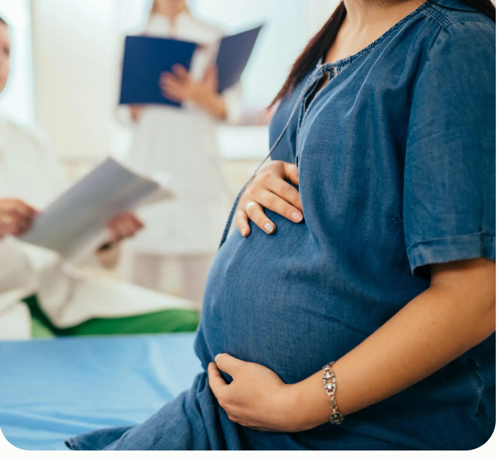 Pregnant patient at Q Diagnostics